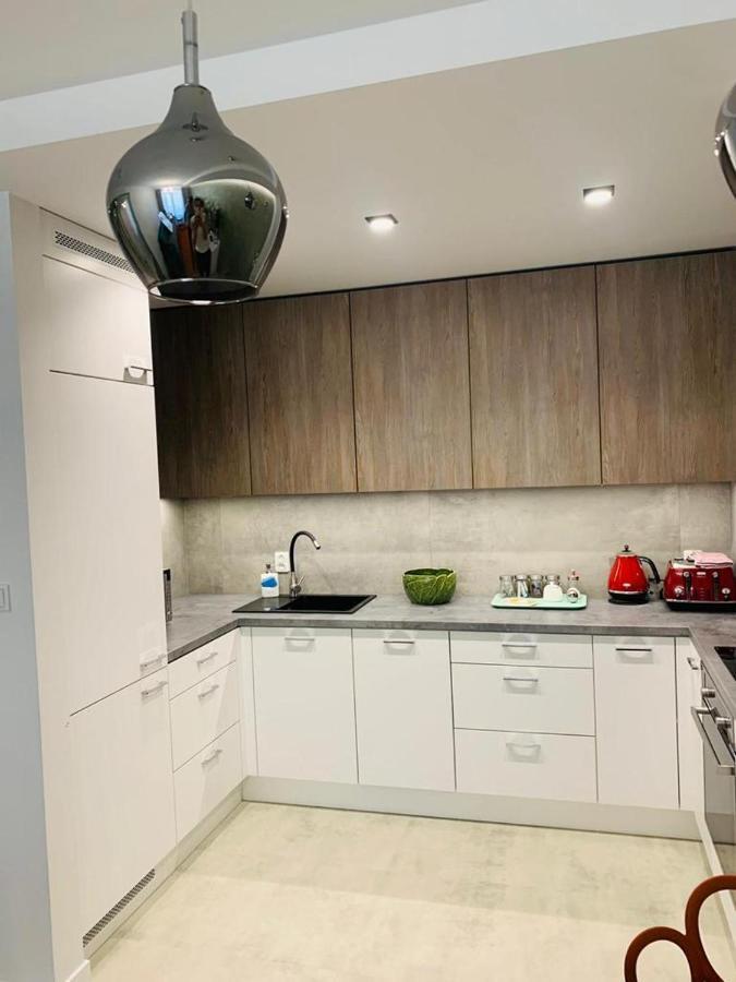 Apartament Moniuszko Z Parkingiem Podziemnym กอร์ซุฟเวียลคอปอลสกี ภายนอก รูปภาพ