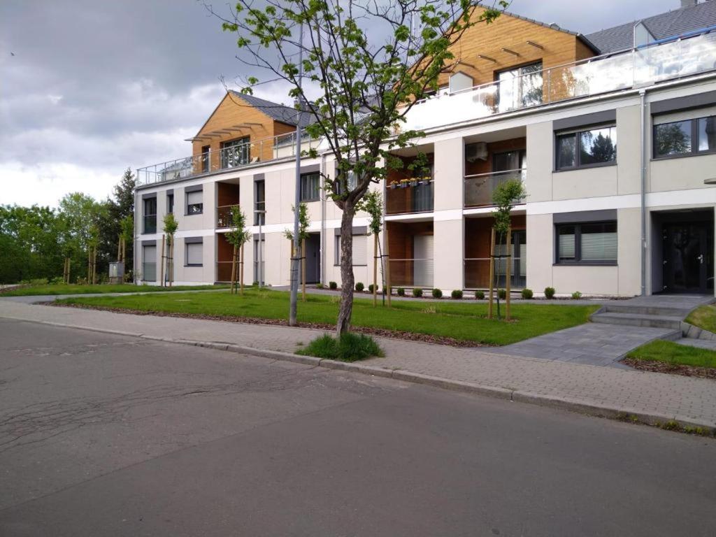 Apartament Moniuszko Z Parkingiem Podziemnym กอร์ซุฟเวียลคอปอลสกี ภายนอก รูปภาพ